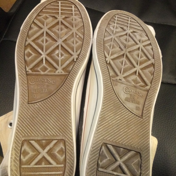 Converse white size 12 and 9.5 - Picture 3 of 3